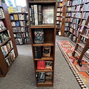 Black Letter Books - Stephen King display - Used Bookstore Near Me - Stillwater, Minnesota Black Letter Books - Stephen King display - Used Bookstore Near Me - Stillwater, Minnesota