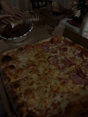 La Befana Pizzeria by null