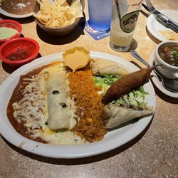 Jimmy Changas - Saltillo dinner with black beans