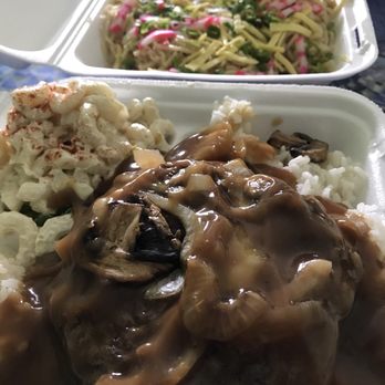 Bobbie's - Hamburger Steak plate and fried noodles plate. - Hawaiian Near Me - Hanapepe, Hawaii