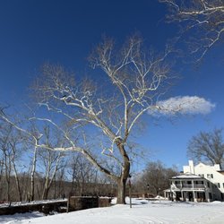 Great Falls Tavern Visitor Center