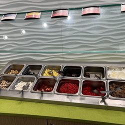 Menchie's Frozen Yogurt