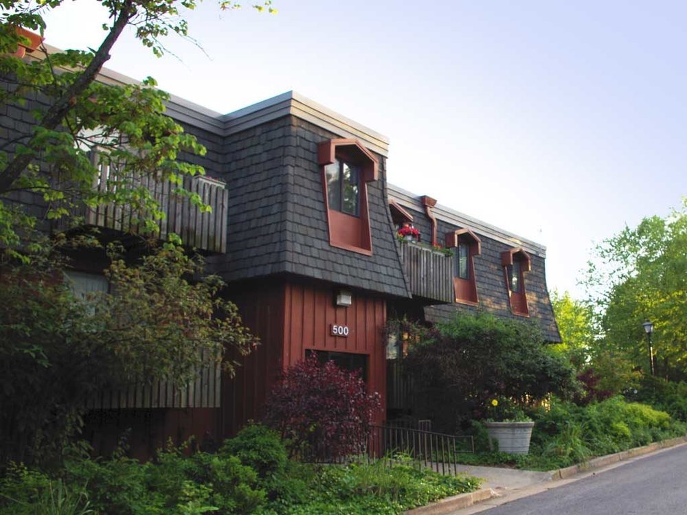 MONTMARTRE APARTMENTS & PROPERTIES Updated October 2024 104