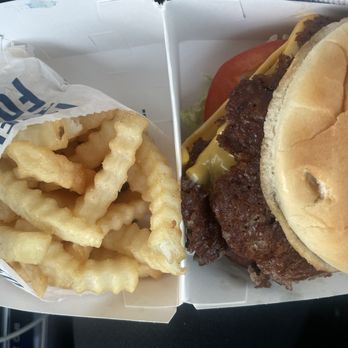 Culver's - Burgers Near Me - Livonia, Michigan