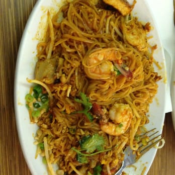 Thai Basil Cuisine - Pad thai - Thai Near Me - Berkeley, California Thai Basil Cuisine - Pad thai - Thai Near Me - Berkeley, California