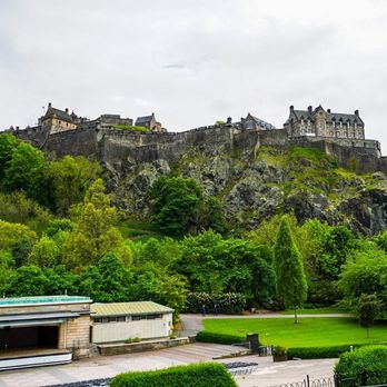 Princes Street Gardens - Right below Edinburgh Castle - Parks Near Me - Edinburgh, EDH