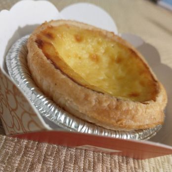 Kee Wah Bakery - Portuguese-style Egg Tart - Bakeries Near Me - Arcadia, California Kee Wah Bakery - Portuguese-style Egg Tart - Bakeries Near Me - Arcadia, California