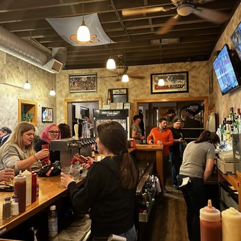 E Town Bar and Grille - Inside (Bar seating) - American Near Me - Pittsburgh, Pennsylvania E Town Bar and Grille - Inside (Bar seating) - American Near Me - Pittsburgh, Pennsylvania
