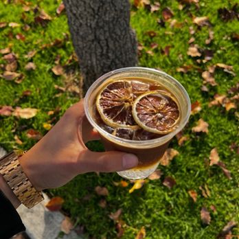 Black Ring Coffee Roasters - Espresso tonic - Coffee Roasteries Near Me - Long Beach, California