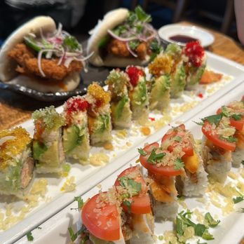 Amakara - Klondike Express Roll Steamed Buns Italian Dragon Roll - Sushi Bars Near Me - Dublin, California