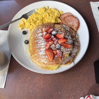 The Breakfast Bar - Lemon Cakes Combo - Breakfast & Brunch Near Me - Long Beach, California