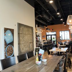 Louie’s Bistro