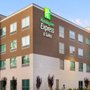 Holiday Inn Express & Suites