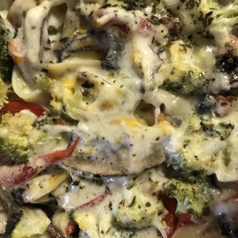 Beer City Pizza - "Moe Greens Veggie Alfredo" - Pizza Near Me - Asheville, North Carolina Beer City Pizza - "Moe Greens Veggie Alfredo" - Pizza Near Me - Asheville, North Carolina