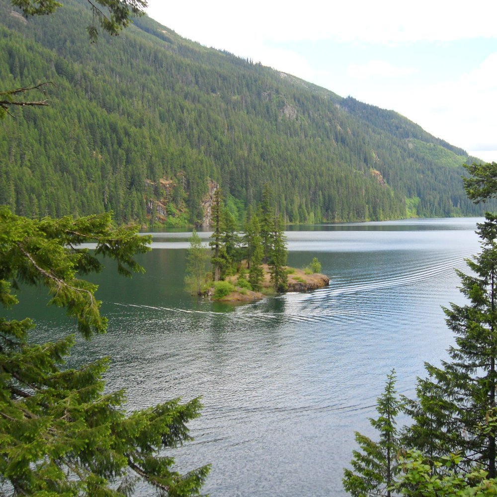 Lake Kachess Campground - View off of Little Kachess trail (view of little island) June 25th, 2011 - Campgrounds Near Me - Easton, Washington Lake Kachess Campground - View off of Little Kachess trail (view of little island) June 25th, 2011 - Campgrounds Near Me - Easton, Washington