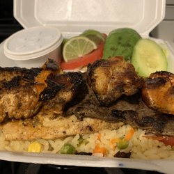 Tipicos Gloria Restaurant - Parrillada Mixta