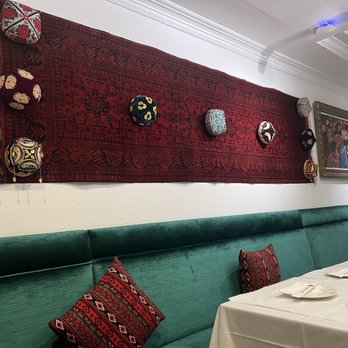 Dolan's - Decor - Asian Fusion Near Me - Alhambra, California