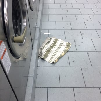 Clean Rite Center - Dirty Laundromat - Laundry Services Near Me - Brooklyn, New York