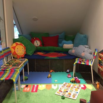 Amir Ajar, DDS - Our children's waiting and playroom. - Cosmetic Dentists Near Me - Burnaby, British Columbia Amir Ajar, DDS - Our children's waiting and playroom. - Cosmetic Dentists Near Me - Burnaby, British Columbia