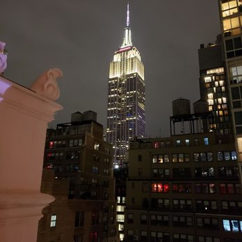 Refinery Rooftop - Lounges Near Me - New York, New York Refinery Rooftop - Lounges Near Me - New York, New York