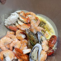 Feasty crab - Small Seafood Platter
