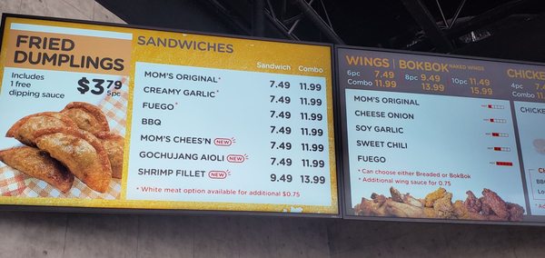 MOM’S TOUCH ナユタ MOM'S TOUCH - CLOSED - Updated December 2025 - 561 Photos & 297