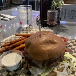 Dawson's Burger! Dawson's Burger!