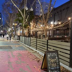 San Pedro Square Market - Empty cold night