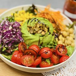 World Green Acai Bowl Juice - World Green Salad bowl.