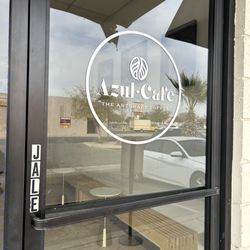 Azul Cafe - Outside
