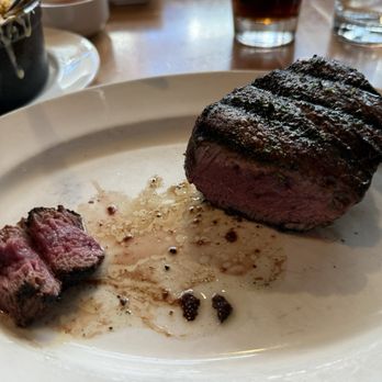 Elway's - 10 oz Usda Prime Filet (Medium Rare) - New American Near Me - Denver, Colorado