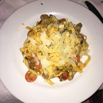 Da Vinci - Italian Near Me - Lisbon, 11