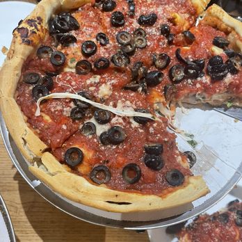 Giordano's - Vegetable Pie - Pizza Near Me - Chicago, Illinois
