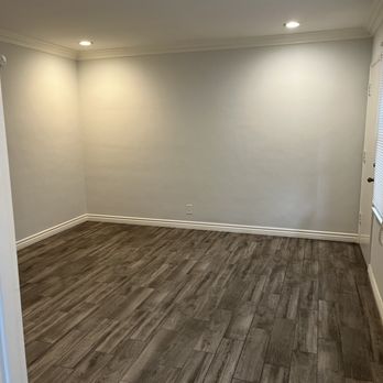 Lyma Construction and Maintenance - Apartment floor (tile). - Handyman Near Me Lyma Construction and Maintenance - Apartment floor (tile). - Handyman Near Me