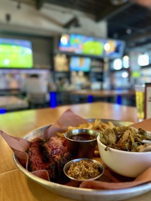 38 Degrees Ale House & Grill by null