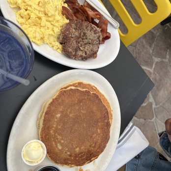 Ria's Bluebird - Egg, Homemade Sausage Patty, Bacon, Buttermilk Pancakes - Southern Near Me - Atlanta, Georgia Ria's Bluebird - Egg, Homemade Sausage Patty, Bacon, Buttermilk Pancakes - Southern Near Me - Atlanta, Georgia