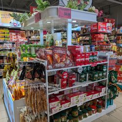 Famijoy Supermarket