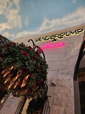 Vanderpump à Paris by null