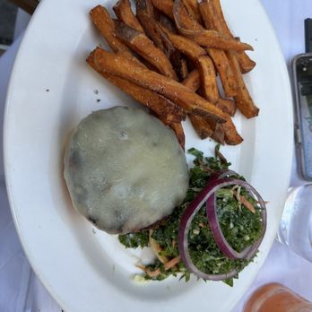 Doc B's Restaurant + Bar - Veggie Burger - New American Near Me - Chicago, Illinois