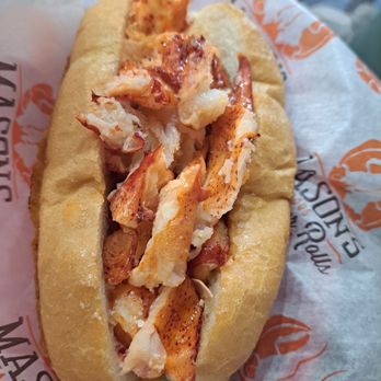 Mason's Famous Lobster Rolls - Connecticut roll - Seafood Near Me - Cary, North Carolina Mason's Famous Lobster Rolls - Connecticut roll - Seafood Near Me - Cary, North Carolina