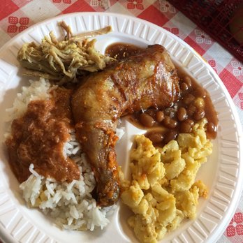Sweatman's BBQ - Baked chicken round 2 - Barbeque Near Me - Holly Hill, South Carolina