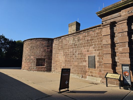 Castle Clinton National Monument by null