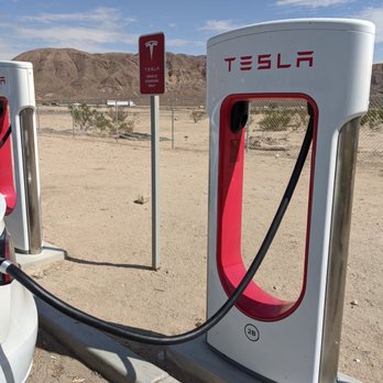 Tesla Supercharger - Yermo - EV Charging Stations Near Me - Yermo, California