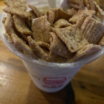 BunSlut - Cinnamon Toast Crunch Milkshake - Burgers Near Me - Houston, Texas