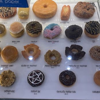 Voodoo Doughnut - Bakeries Near Me - Orlando, Florida Voodoo Doughnut - Bakeries Near Me - Orlando, Florida
