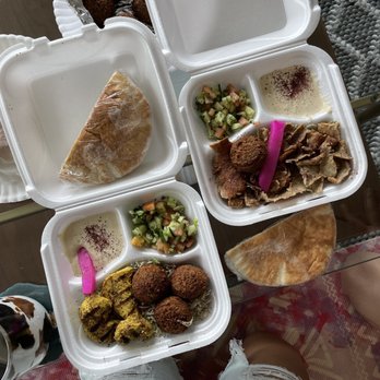 Taza Cafe - Falafel and Chicken Kabab Combo and Gyros Plate - Greek Near Me - Chicago, Illinois