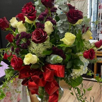 Perky Petals Florist - Absolutely beautiful, thank you, Janee!! - Florists Near Me - Murrieta, California Perky Petals Florist - Absolutely beautiful, thank you, Janee!! - Florists Near Me - Murrieta, California
