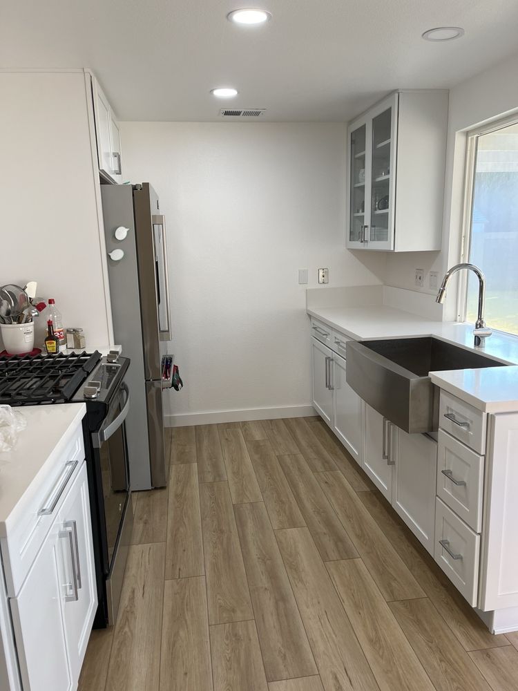 D & M Home Center - countertop fabricator in La Puente, CA