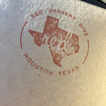 Red Dessert Dive - Cute little box! - Desserts Near Me - Houston, Texas