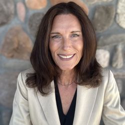 Juniper Campbell, LPC